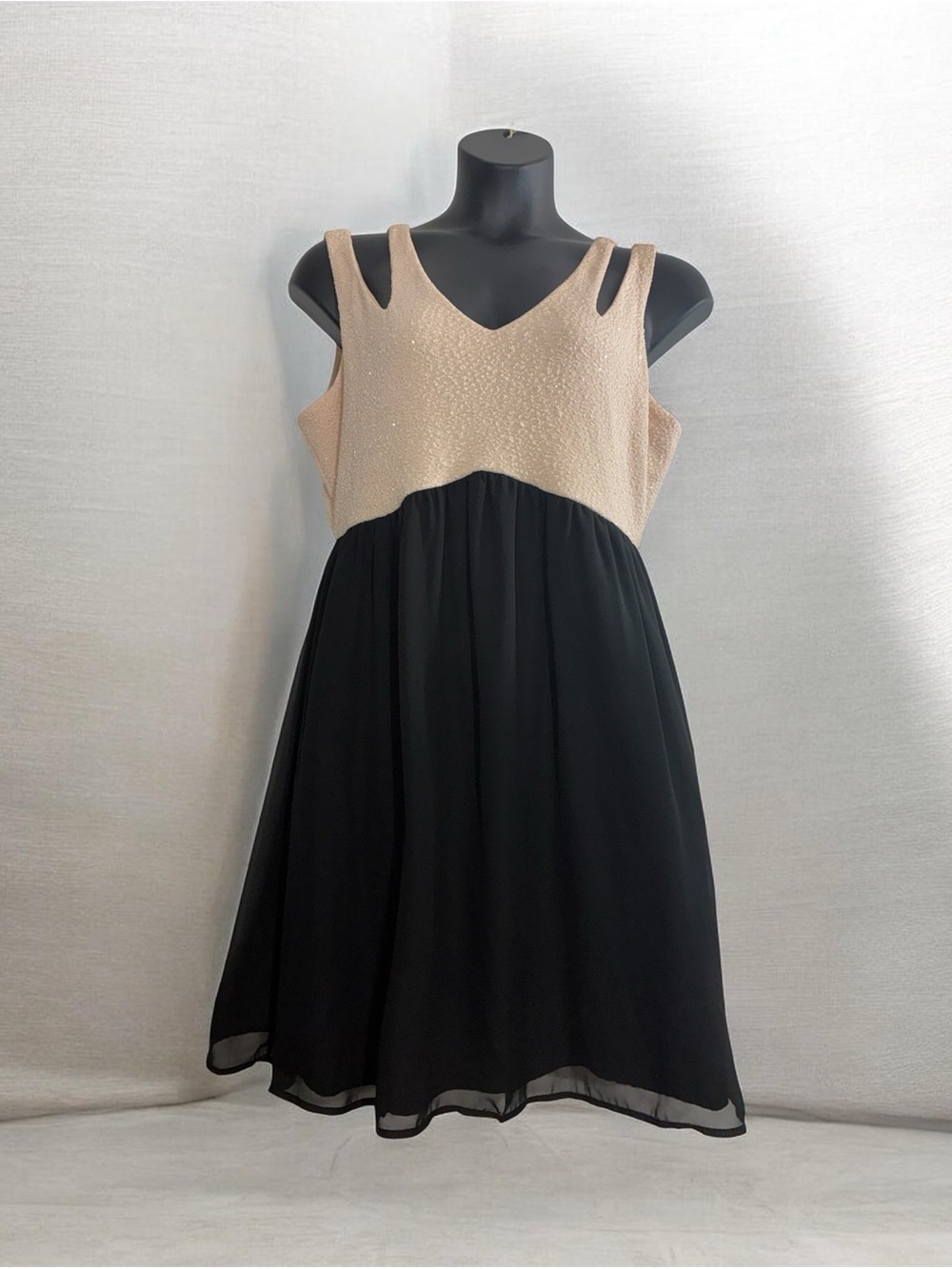 maitai Two-Tone Sleeveless V-Neck Midi Dress in Nude and Black